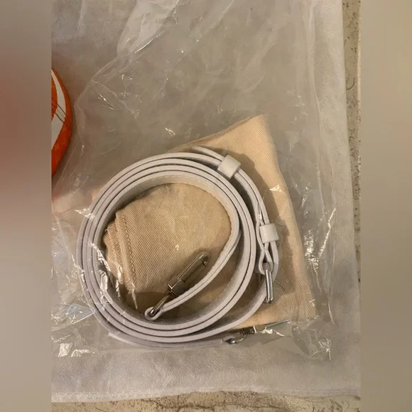 RARE NWOT LOUIS VUITTON PAINT CAN LEATHER BAG - Picture 7 of 9